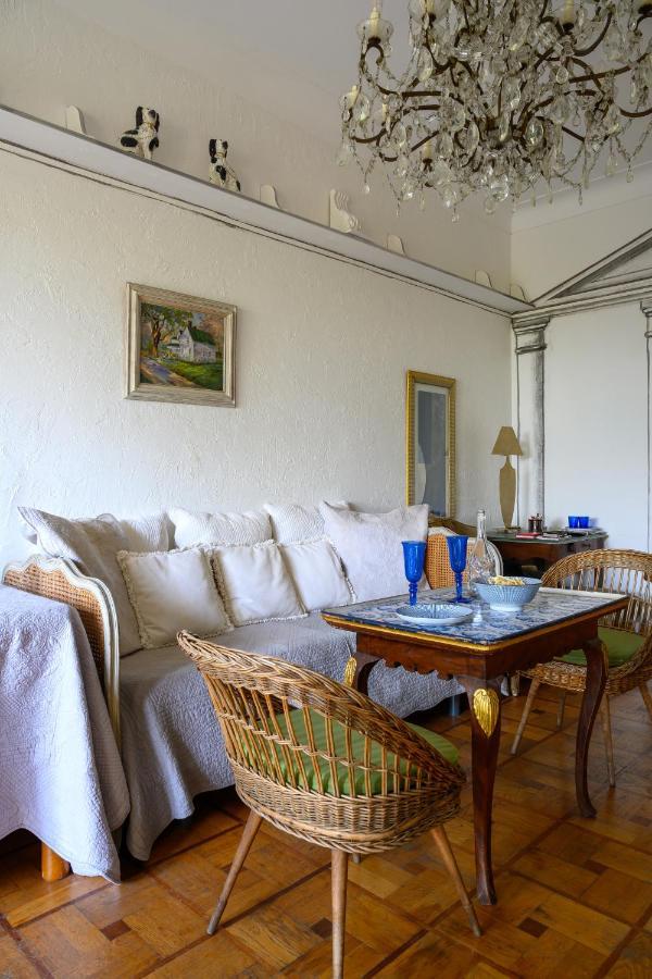 Apartment Sea Front Flat Promenade Des With Garden